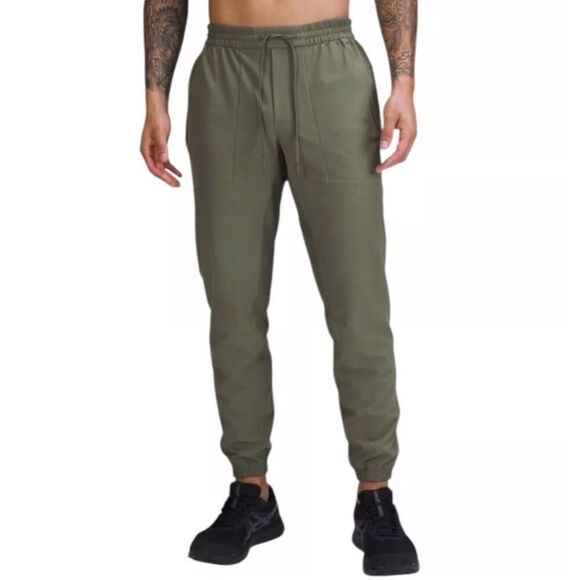 Lululemon License To Train Jogger Pants Men’s Medium Olive - Picture 1 of 10